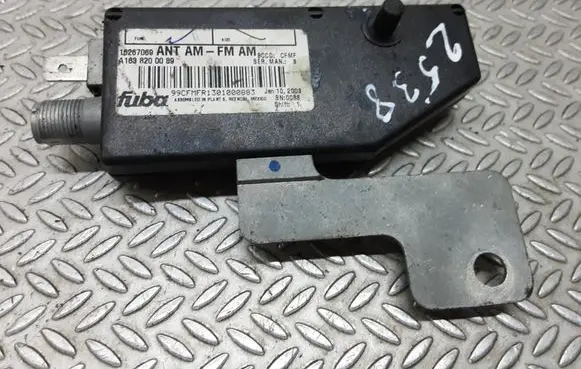 Mercedes-Benz ML W163 Aerial antenna amplifier A1638200089