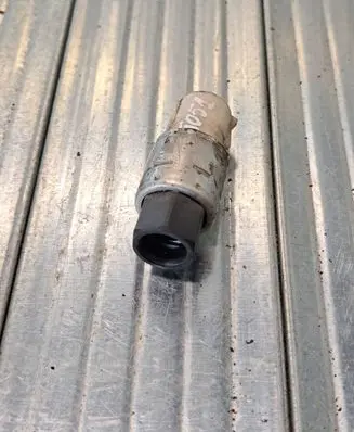 Air conditioning (A/C) pressure sensor