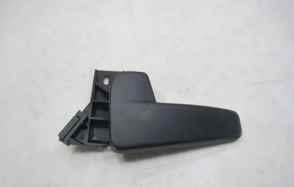 Engine bonnet (hood) release handle