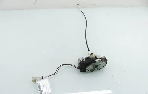 Fiat Panda II Front door lock 46810999