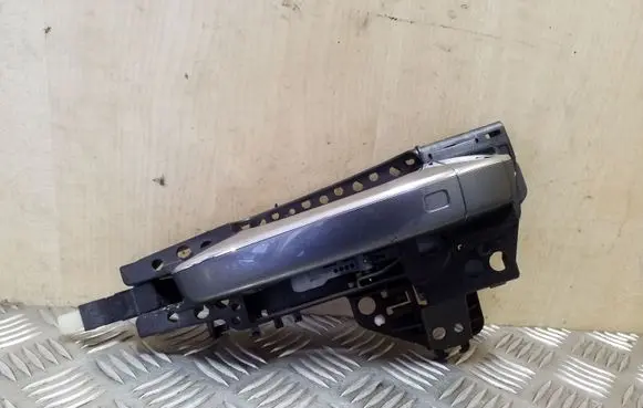 Audi A8 S8 D4 4H Front door exterior handle 4H0837885