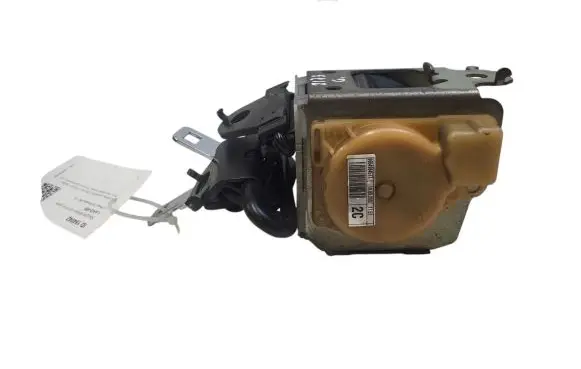 Citroen C4 I Picasso Middle seatbelt (rear) 9654964577 502LA8I1E1 04817