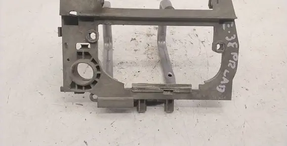 Front door exterior handle/bracket