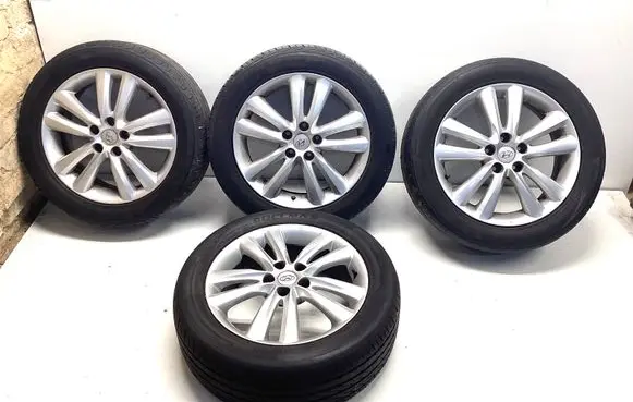 Hyundai ix35 R18 alloy rim 