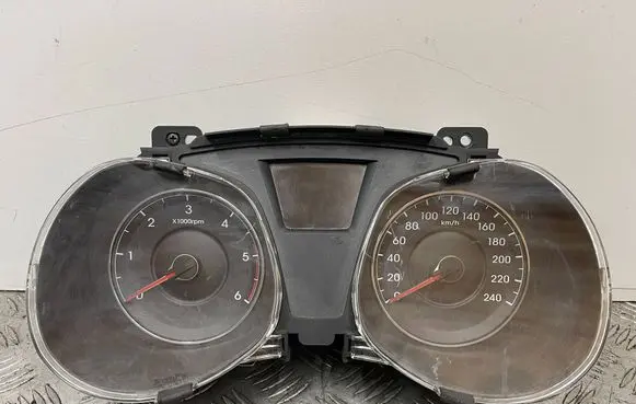 Hyundai ix20 Speedometer (instrument cluster) 94003-1K190