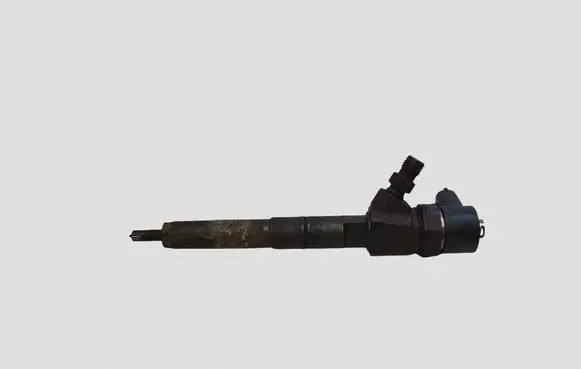 Opel Insignia A Fuel injector 0445110327