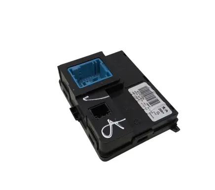 Peugeot 308 Other control units/modules 9832228080
