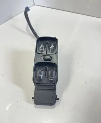 Mercedes-Benz C W203 Electric window control switch A2038218051