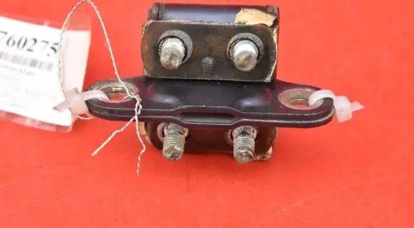 Toyota Avensis T270 Tailgate/trunk/boot hinge
