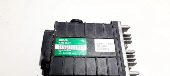 Volkswagen PASSAT B3 Engine control unit/module 0280000711 443907403
