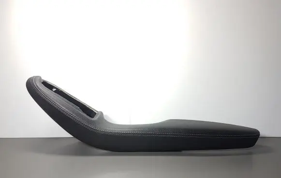 Mercedes-Benz C W205 Front door interior handle trim 5000013442