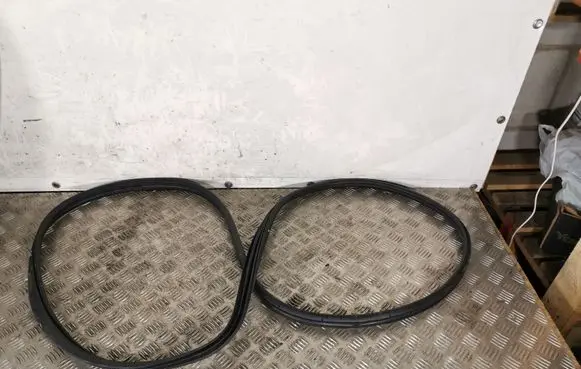 Honda CR-V Front door rubber seal CRV16KPPRGUMA