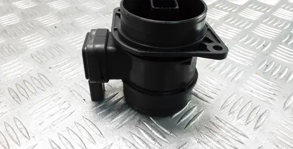 Skoda Octavia Mk2 (1Z) Mass air flow meter 03L906461 5WK97023