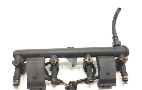 Fuel main line pipe