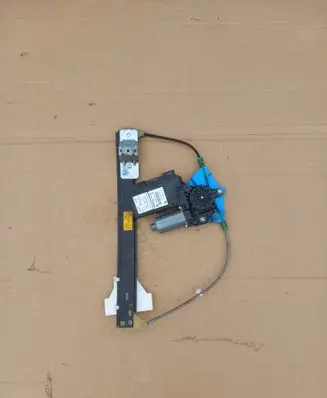 Rear door window regulator with motor