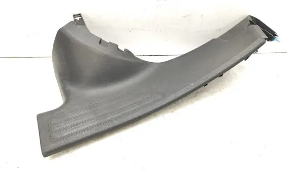 Peugeot 508 RXH Rear sill trim cover 9686361677