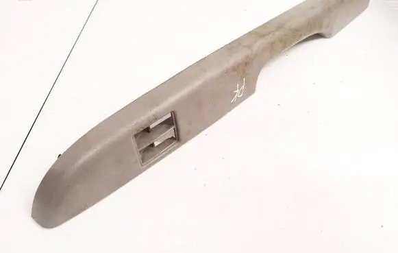Nissan Micra Front door window switch trim 809416F902