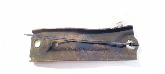 Mazda CX-3 Bracket in trunk/boot d10e