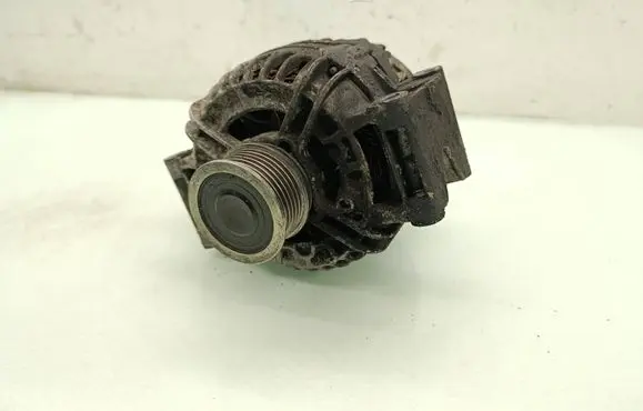 Volkswagen Tiguan Generator/alternator 06B903016AB 0124525088