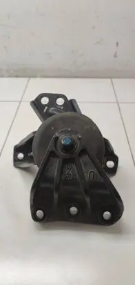 Hyundai Tucson TL Engine mount bracket 21810D3200 18081605
