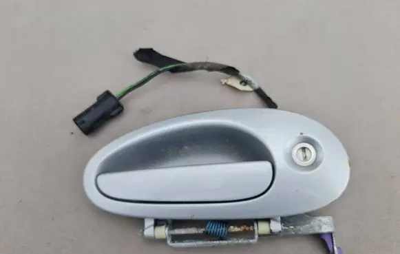 Chrysler 300M Front door exterior handle PA61GF15M25 24737P 0LF02