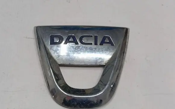 Dacia Sandero II Manufacturer badge logo/emblem 628908295R 628900520R