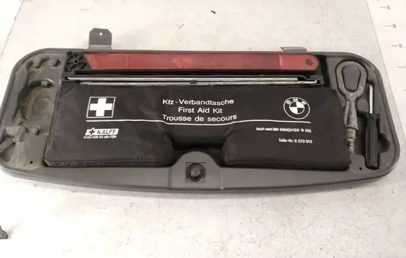BMW 5 E60 E61 Tool set 01802343234 49892609909 0080026944533