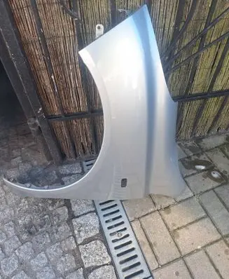 Nissan Micra Fender