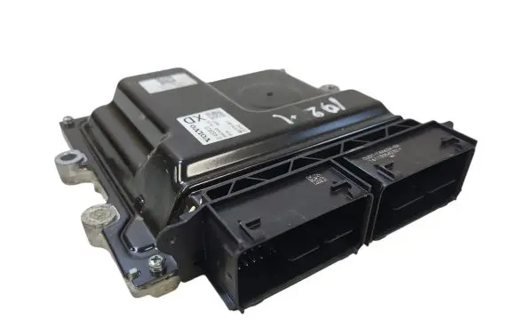 Volvo V40 Engine control unit/module 31452623 MB2797009613