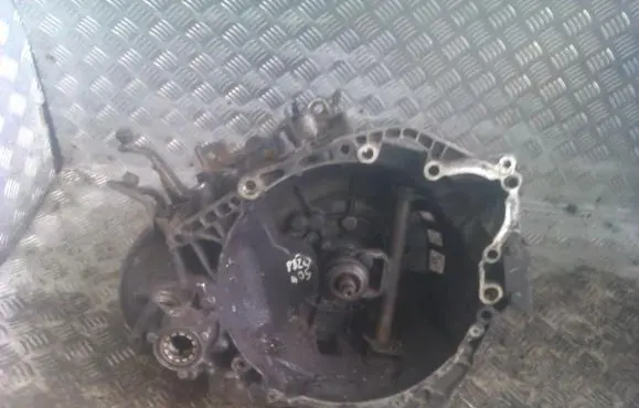 Peugeot 405 Manual 5 speed gearbox 20cl65