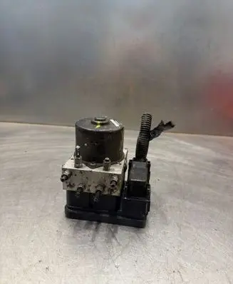 Mazda 3 II ABS Pump 06210909903 MCU7A04F17 00403431E0