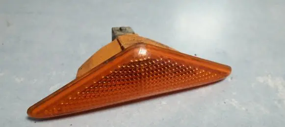 Ford Focus Front fender indicator light XS4H3K354A XS4H3K354-A