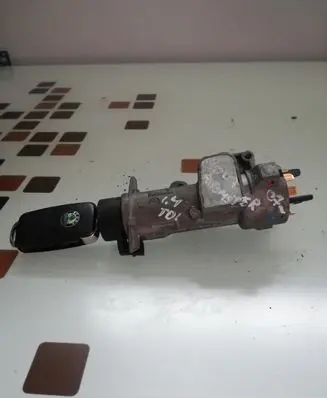Skoda Roomster (5J) Ignition lock 4B0905851C