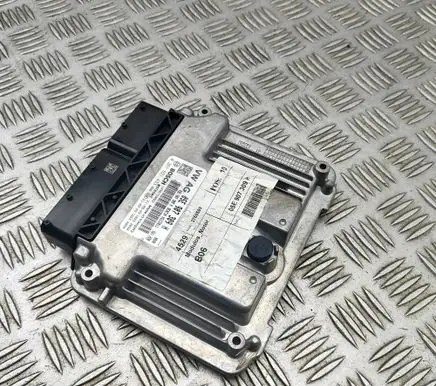 Volkswagen T-Roc Engine control unit/module 05E907309H 0261S21433
