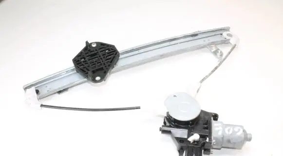 Subaru Forester SH Rear window lifting mechanism without motor