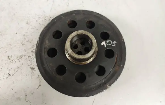 BMW 1 E82 E88 Crankshaft pulley 7823191 13981110 11237823191