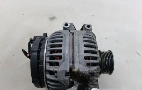 Volkswagen Beetle A5 Generator/alternator 06B903016AB