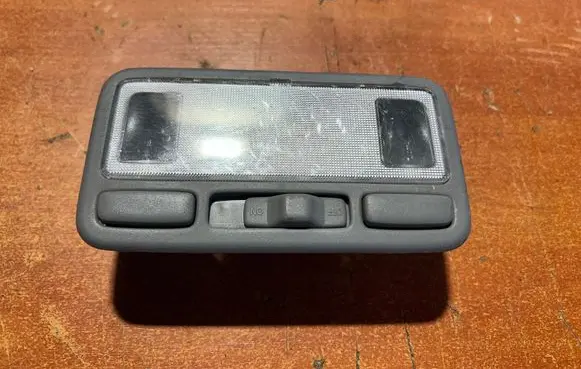Honda HR-V Front seat light