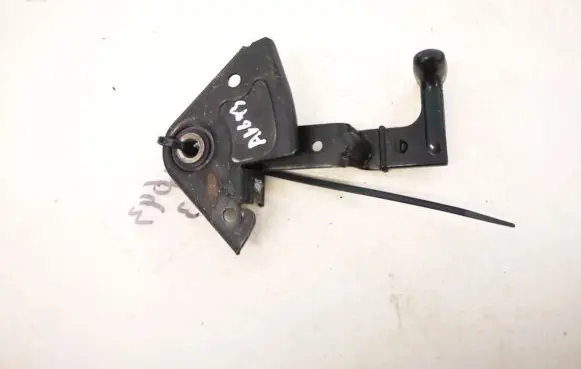 Engine bonnet (hood) release handle