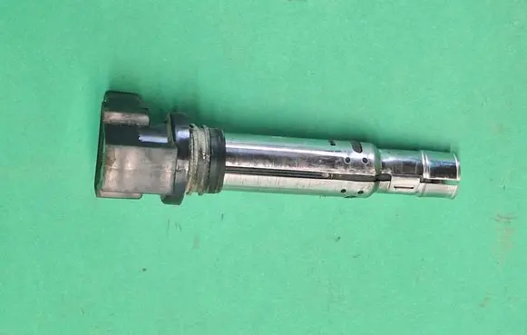 Volkswagen Golf V High voltage ignition coil 0040102030 0563363014 ZSB930