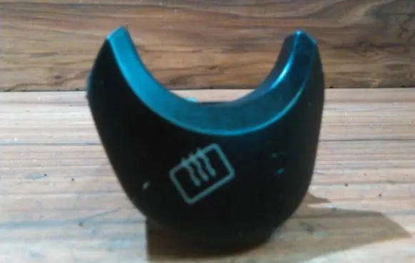 Hyundai Coupe Windscreen/window heater switch 864w0171