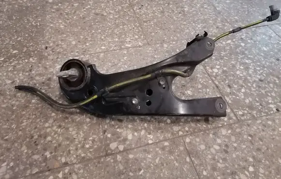 Lexus RX 450H Rear upper control arm/wishbone