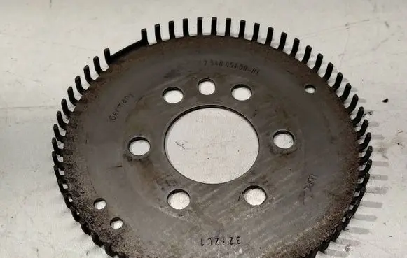 Peugeot 3008 I Crankshaft position gear V754005180