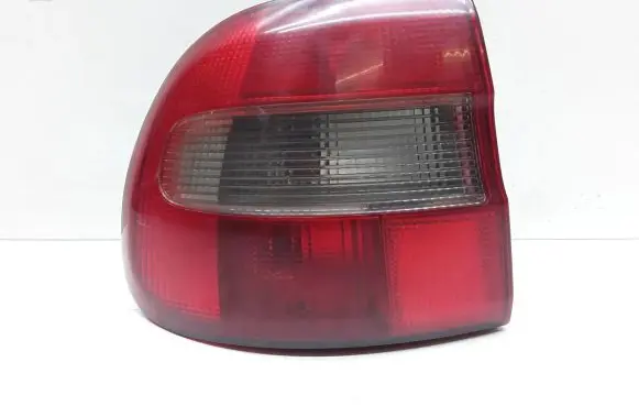 Volvo S40, V40 Rear/tail lights