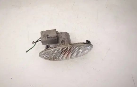 Toyota Yaris Front fender indicator light 817300D032