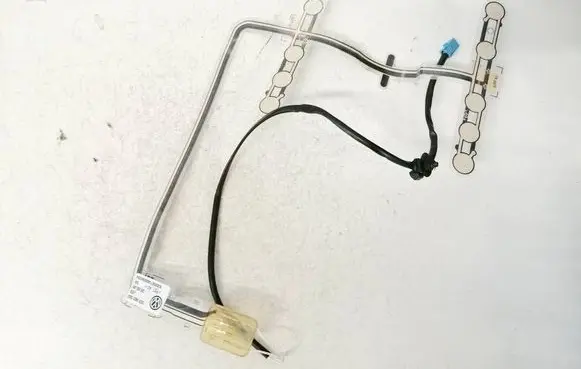 Volkswagen PASSAT B6 Seat heating element 3C0963553