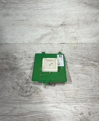 Tesla Model 3 Antenna control unit 107973400C 20344101768 1079734