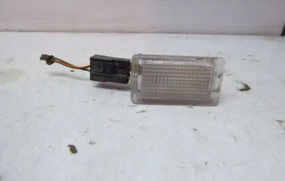 Hyundai Accent Rear seat light