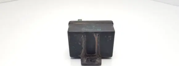 Peugeot 406 Glow plug pre-heat relay 9619039780