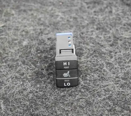 Toyota Auris E180 Seat heating switch 191698